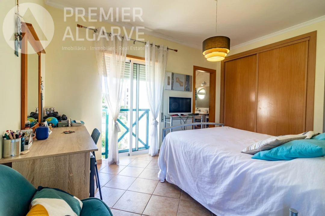 Apartamento T2 para Venda em Albufeira e Olhos de Água Foto 18