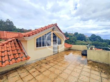 Moradia T3 para Venda em Canhas
