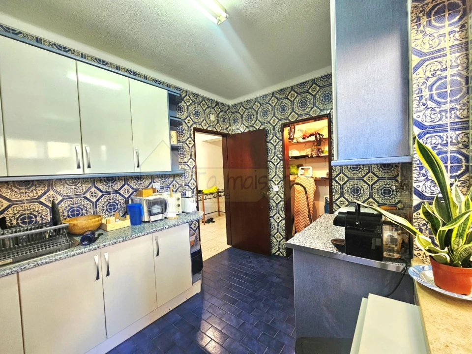 Apartamento T2 para Venda em Faro (Sé e São Pedro) Foto 4