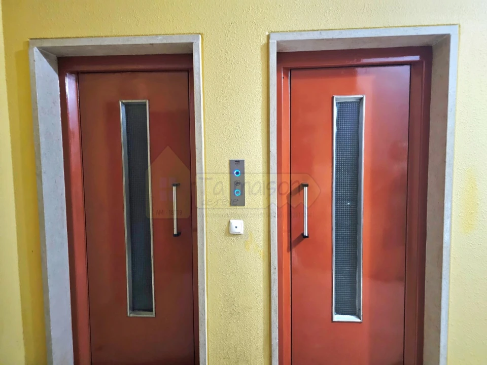 Apartamento T2 para Venda em Faro (Sé e São Pedro) Foto 16