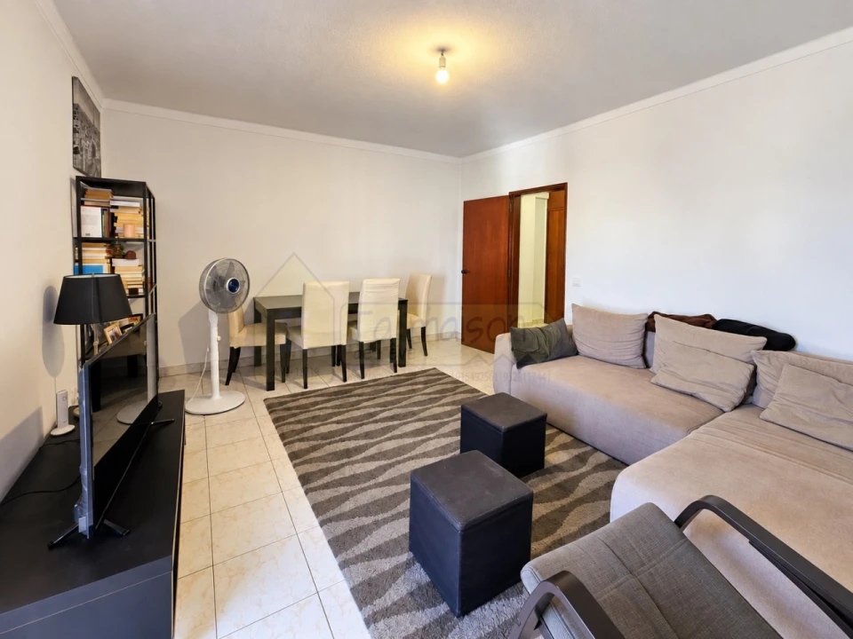 Apartamento T2 para Venda em Faro (Sé e São Pedro) Foto 4