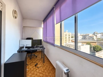 Apartamento T2 para Venda em Faro (Sé e São Pedro)