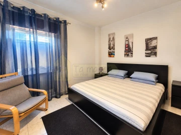 Apartamento T2 para Venda em Faro (Sé e São Pedro)