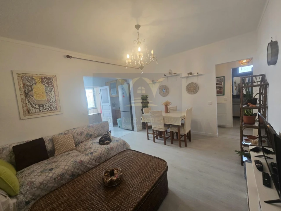 Apartamento T3 para Venda em Portimão Foto 2