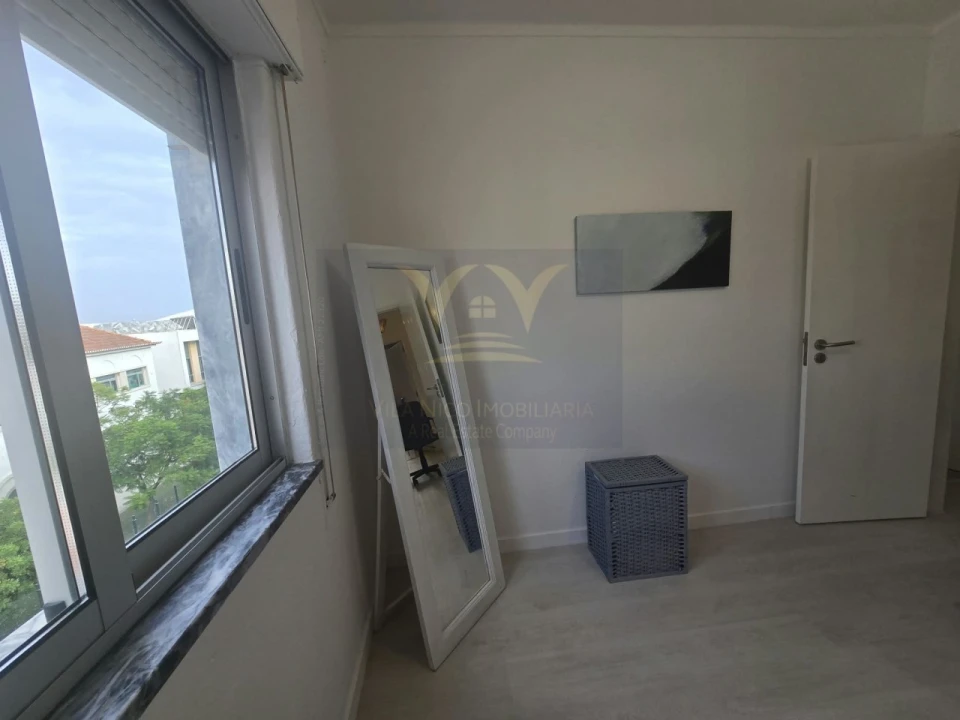 Apartamento T3 para Venda em Portimão Foto 14