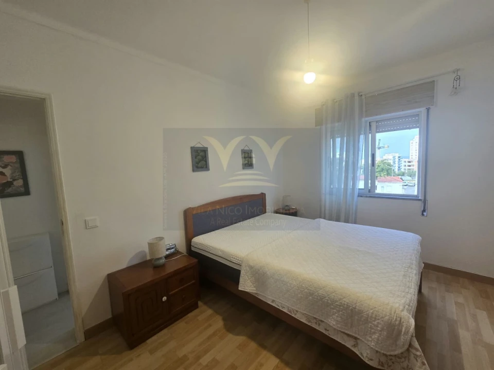 Apartamento T3 para Venda em Portimão Foto 16