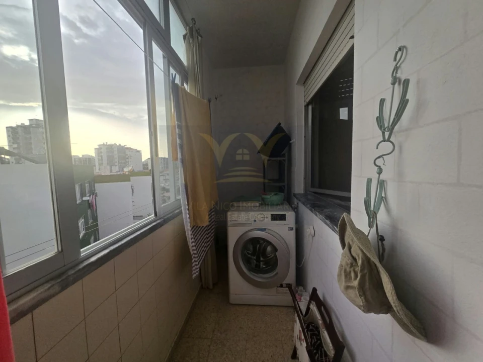 Apartamento T3 para Venda em Portimão Foto 25