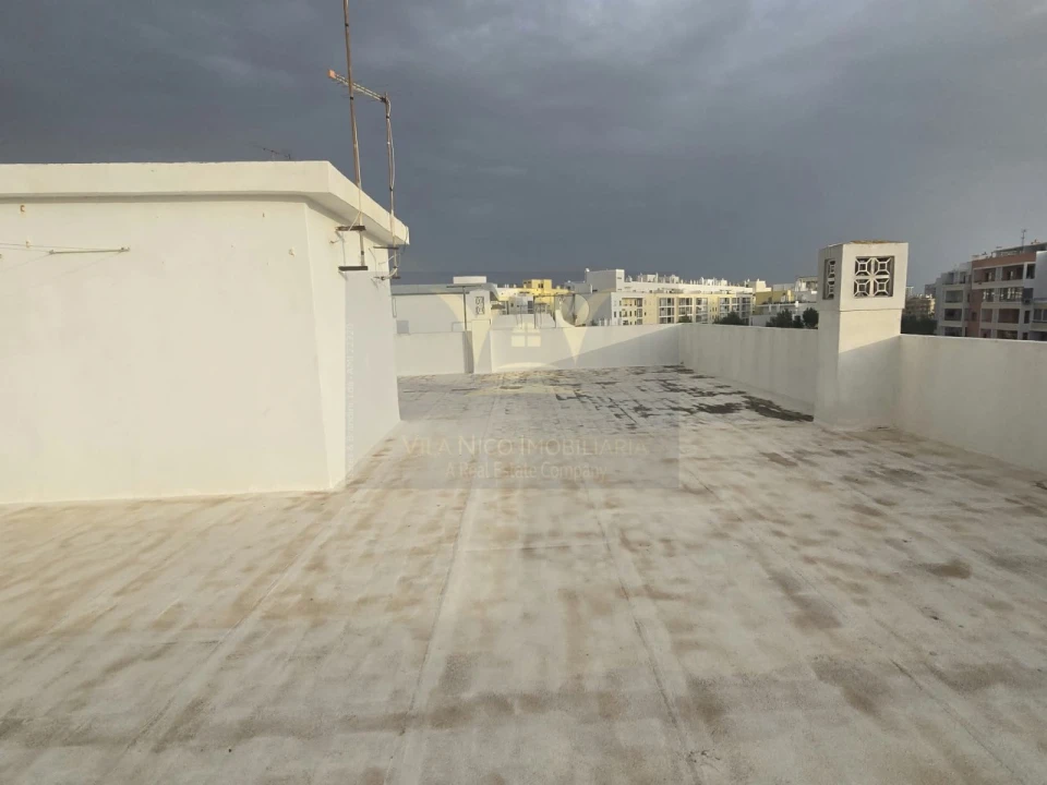 Apartamento T3 para Venda em Portimão Foto 27
