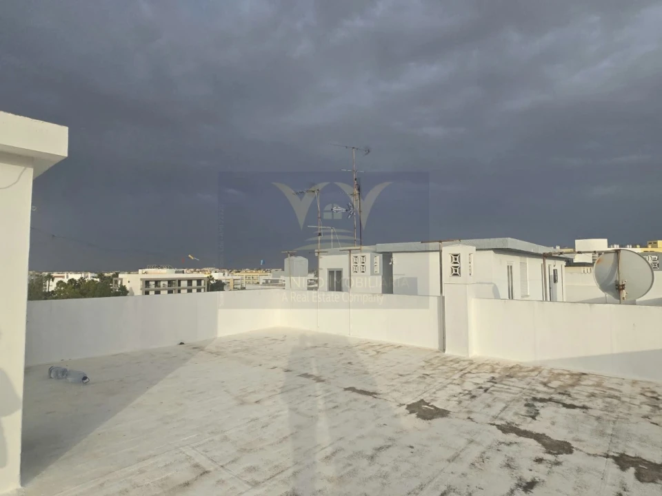 Apartamento T3 para Venda em Portimão Foto 28