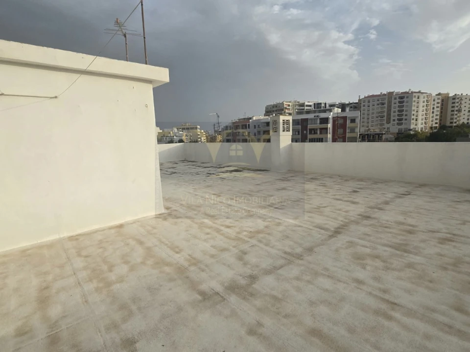 Apartamento T3 para Venda em Portimão Foto 29