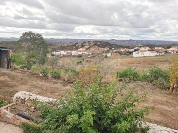Quinta T4 para Venda em Martim Longo