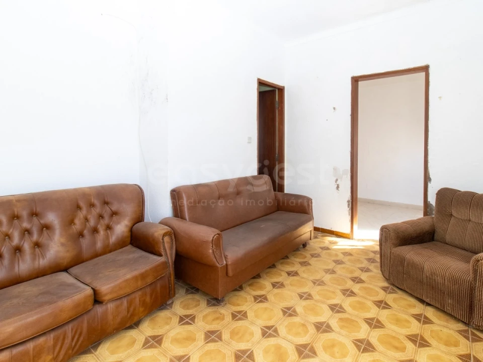 Moradia T3 para Venda em Vila Real de Santo Antonio Foto 3
