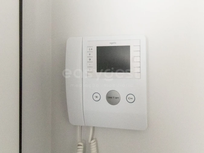 Apartamento T3 para Venda em Quelfes Foto 10