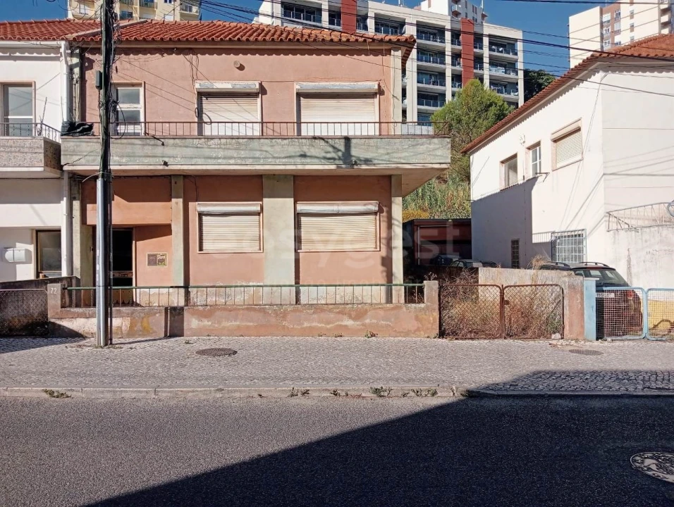 Moradia T4 para Venda em União das Freguesias de Setúbal Foto 1