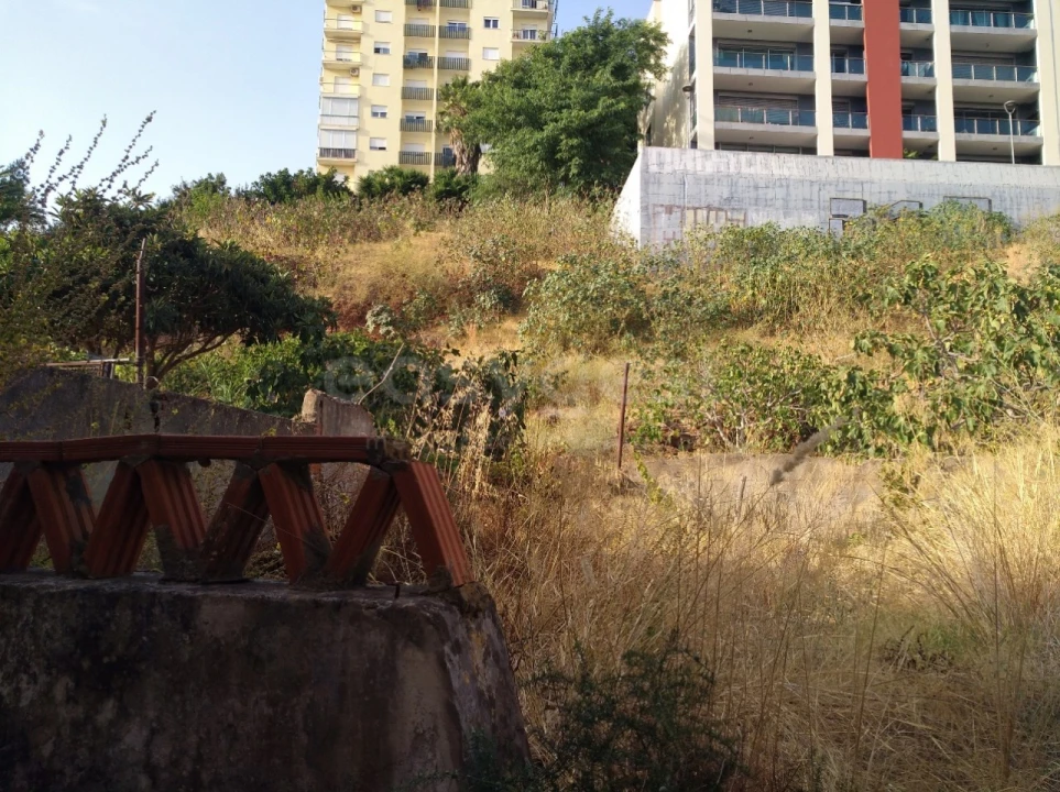 Moradia T4 para Venda em União das Freguesias de Setúbal Foto 4