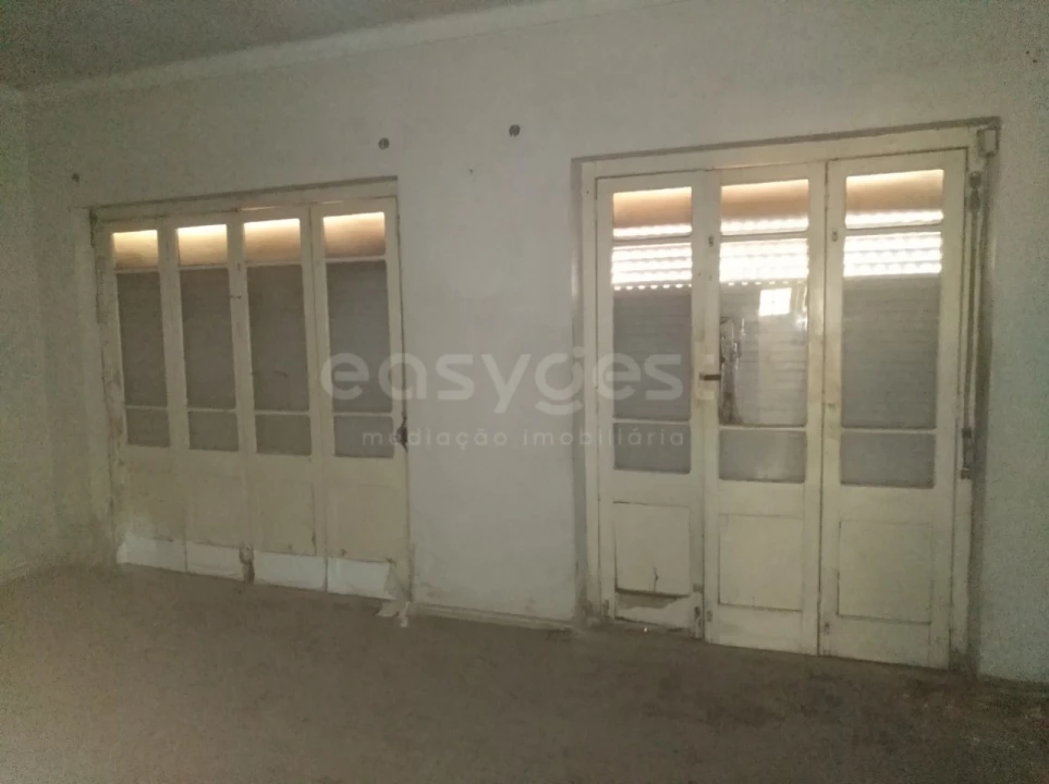 Moradia T4 para Venda em União das Freguesias de Setúbal Foto 16