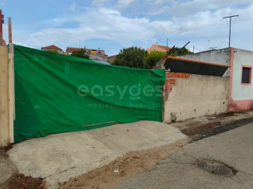 Moradia para Venda em Alcanhões