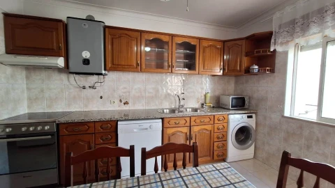 Apartamento T3 para Arrendamento em Vila Real de Santo Antonio