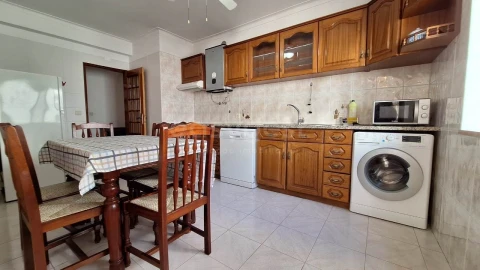 Apartamento T3 para Arrendamento em Vila Real de Santo Antonio