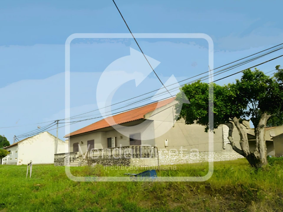 Moradia T3 para Venda em Vendas Novas Foto 2