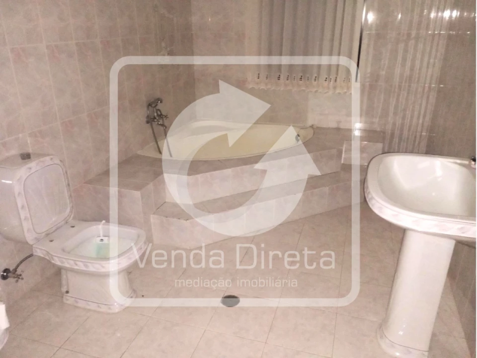 Moradia T3 para Venda em Vendas Novas Foto 4