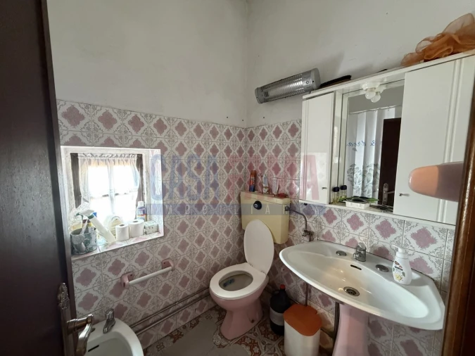 Moradia T7 para Venda em Rio Mau e Arcos Foto 16