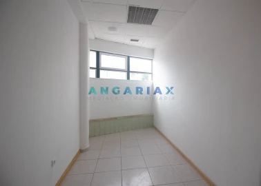 Loja para Arrendamento em Marinha Grande