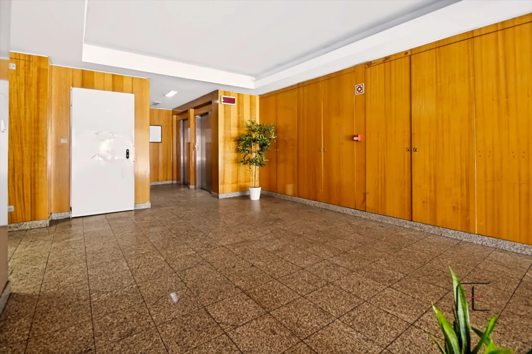 Apartamento T2 para Venda em Rio Tinto Foto 8