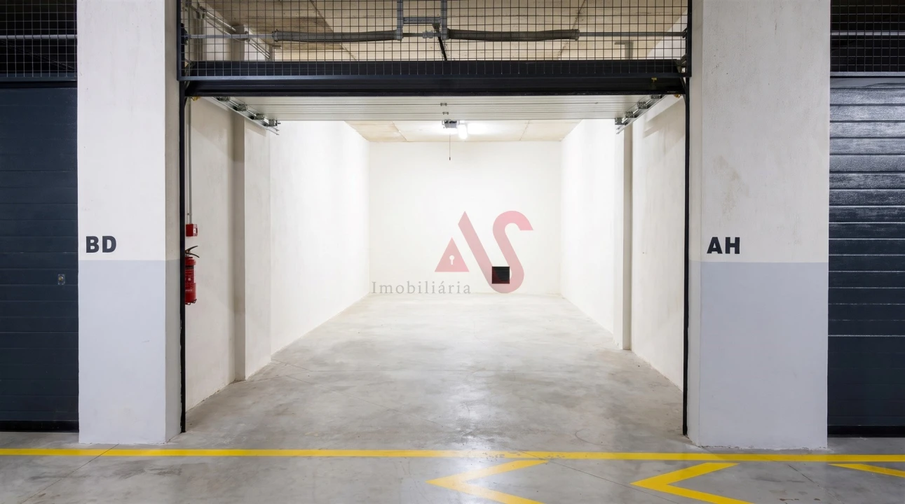Apartamento T2 para Venda em Espinho Foto 19