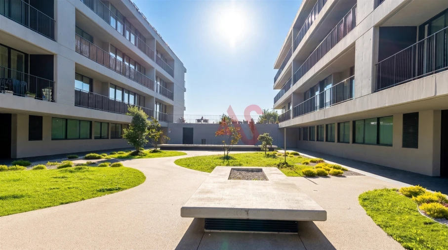 Apartamento T2 para Venda em Espinho Foto 2