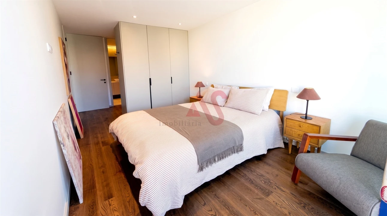 Apartamento T2 para Venda em Espinho Foto 14