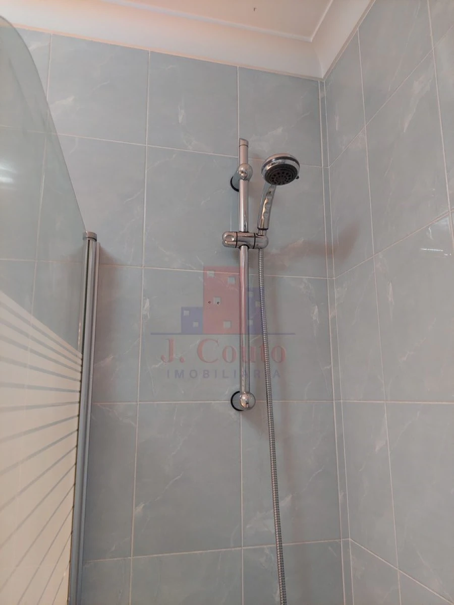 Apartamento T1 para Arrendamento em Caldas da Rainha - Santo Onofre e Serra do Bouro Foto 19
