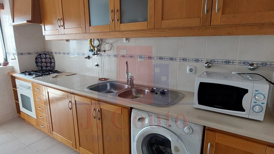 Apartamento T1 para Arrendamento em Caldas da Rainha - Santo Onofre e Serra do Bouro