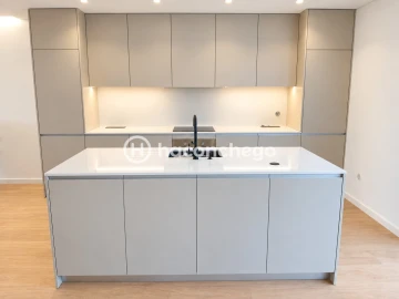 Moradia T3 para Venda em Arcozelo
