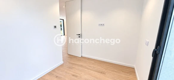 Moradia T3 para Venda em Arcozelo