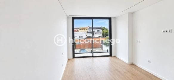 Moradia T3 para Venda em Arcozelo