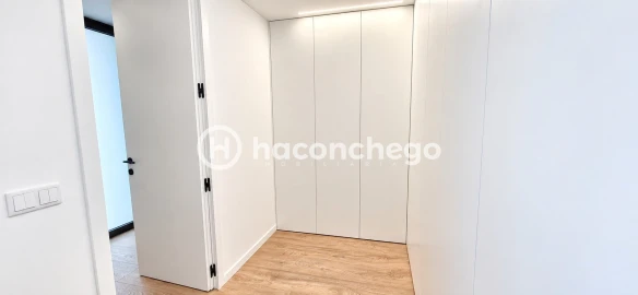 Moradia T3 para Venda em Arcozelo