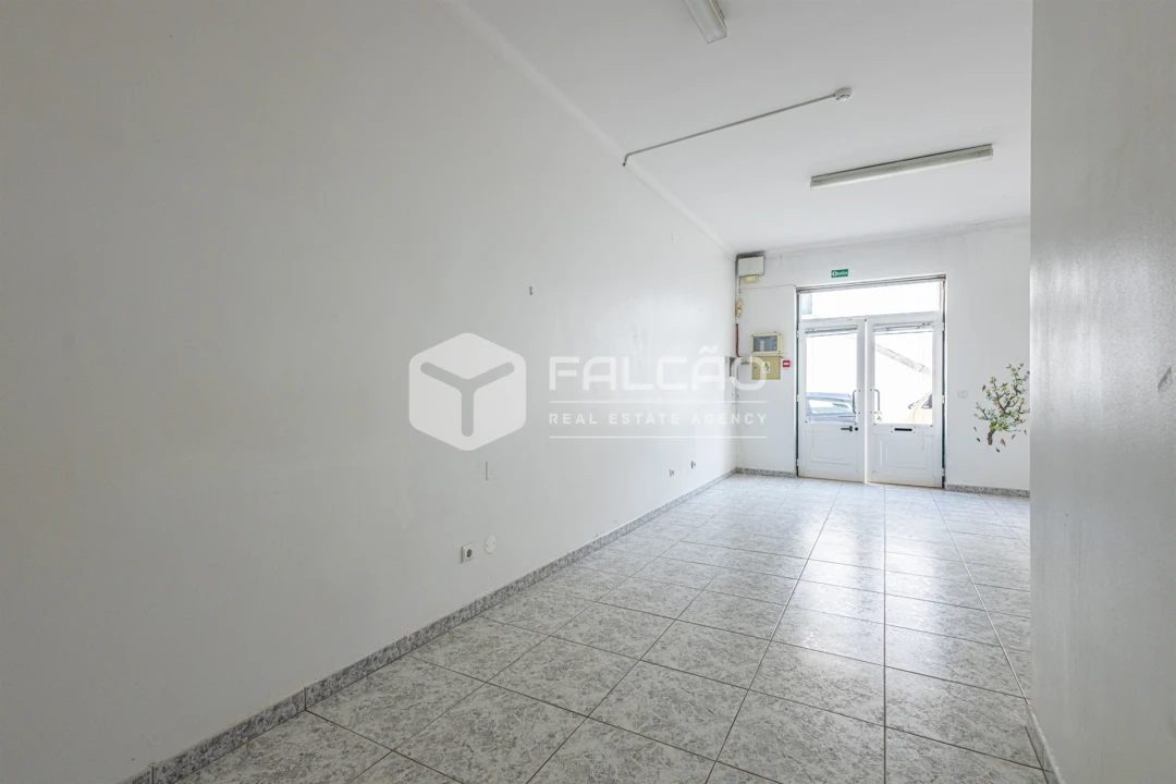 Loja para Arrendamento em Marvila, Ribeira Santarém, São Salvador, São Nicolau Foto 55