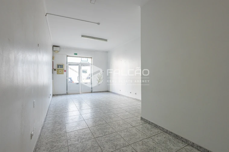 Loja para Arrendamento em Marvila, Ribeira Santarém, São Salvador, São Nicolau Foto 57