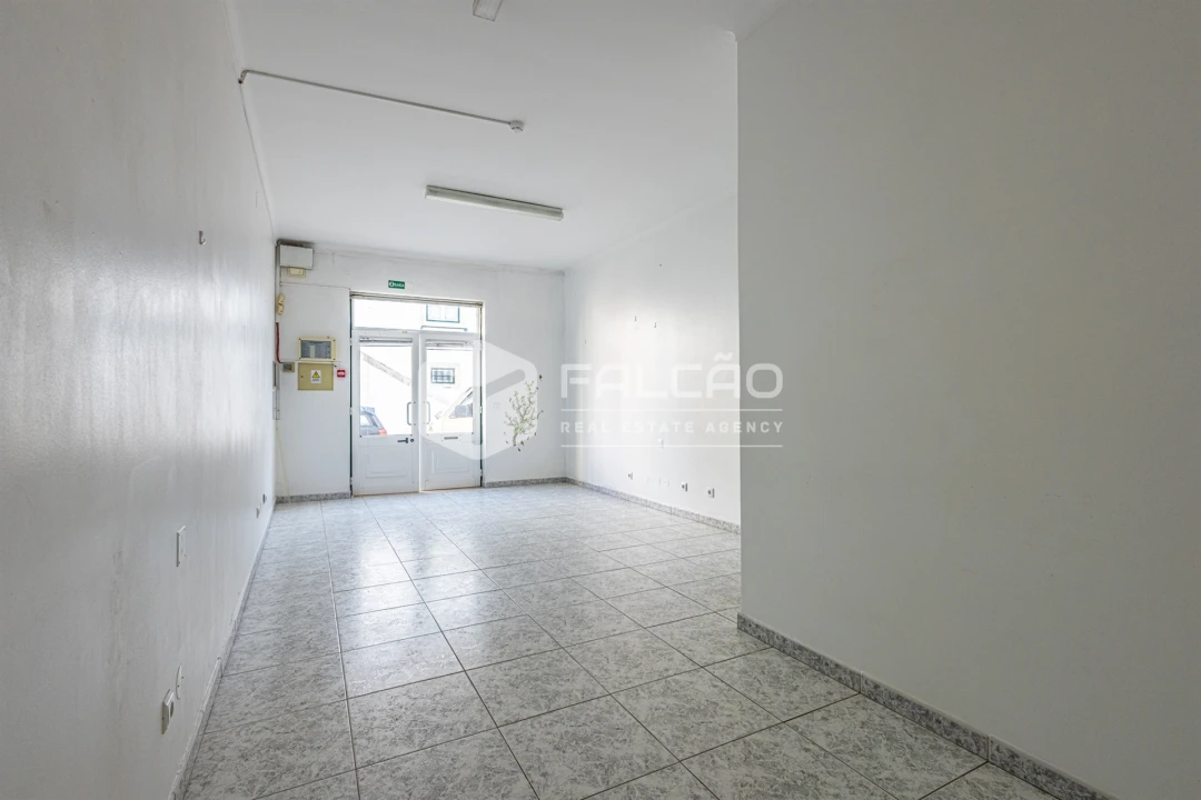 Loja para Arrendamento em Marvila, Ribeira Santarém, São Salvador, São Nicolau Foto 57