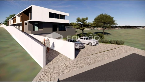 Terreno para Venda em Azoia de Cima e Tremês
