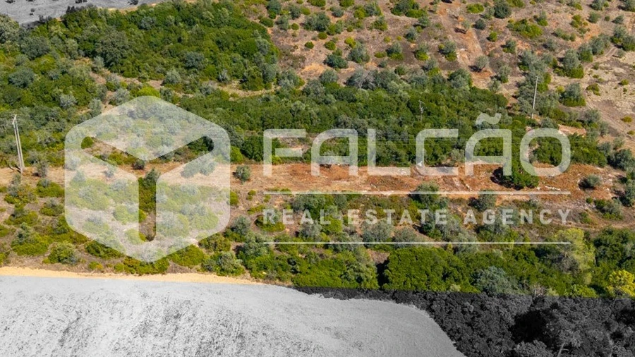 Terreno para Venda em Azoia de Cima e Tremês
