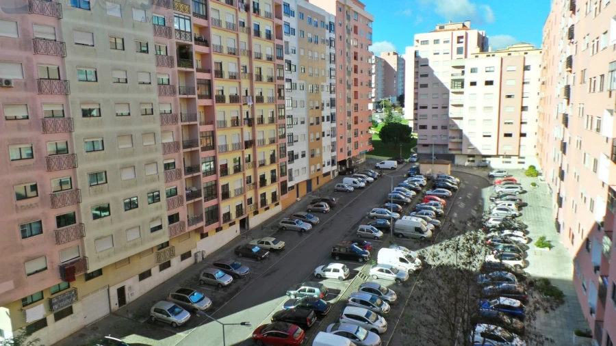 Apartamento T2 para Arrendamento em Cacém e São Marcos