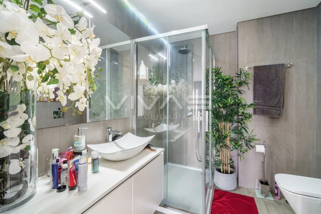 Apartamento T2 para Arrendamento em Nogueira, Fraião e Lamaçães Foto 22