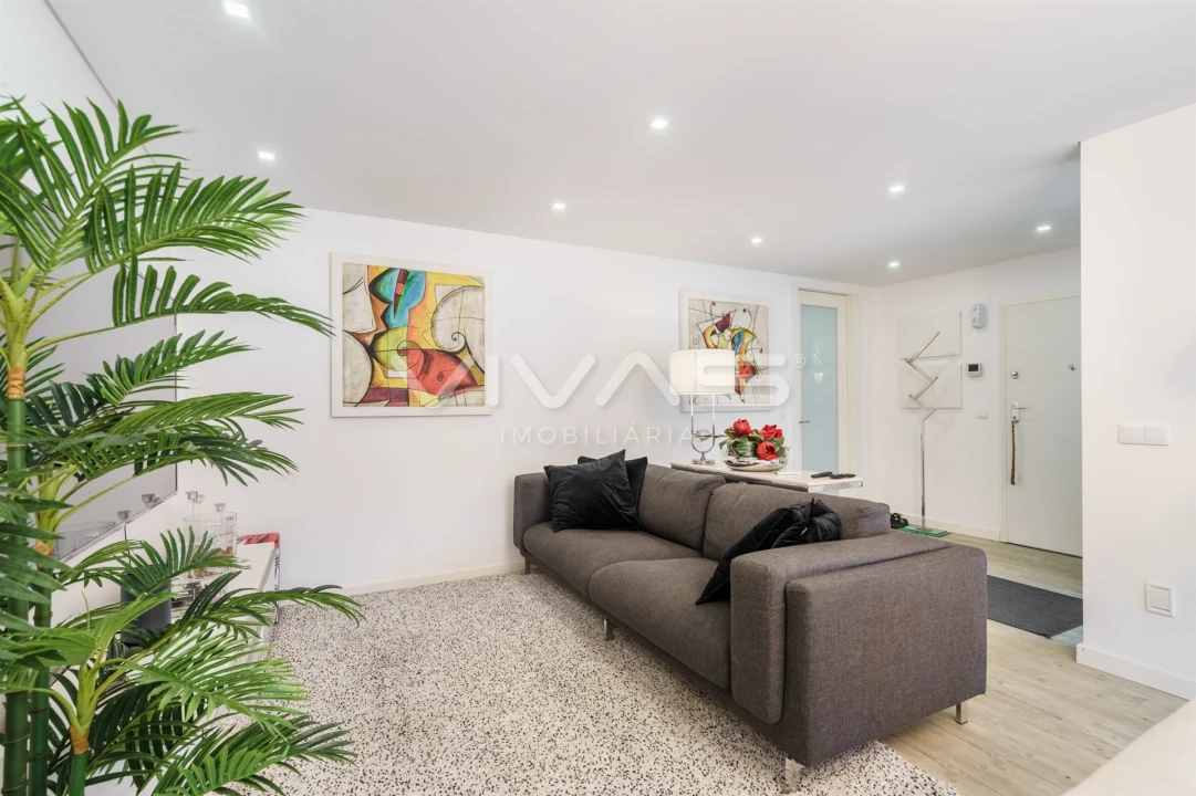 Apartamento T2 para Arrendamento em Nogueira, Fraião e Lamaçães Foto 7