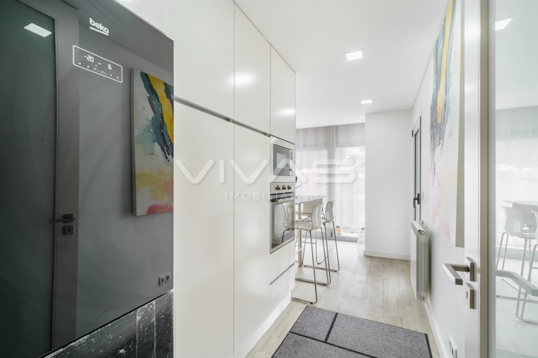 Apartamento T2 para Arrendamento em Nogueira, Fraião e Lamaçães Foto 14