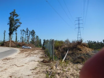 Terreno para Venda em Souto da Carpalhosa e Ortigosa