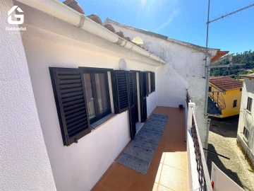 Moradia T2 para Venda em Janeiro de Baixo