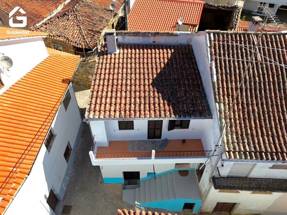 Moradia T2 para Venda em Janeiro de Baixo Foto 7