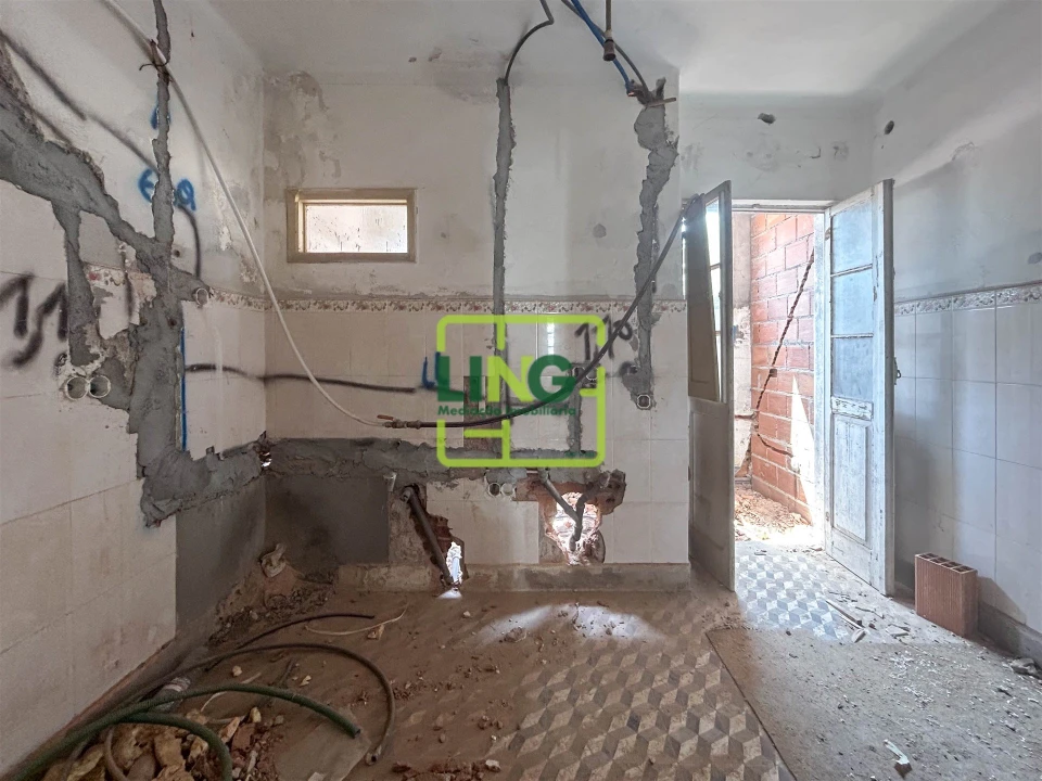 Apartamento T2 para Venda em Castelo Branco Foto 14